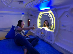 Space Night Capsule Hostel, Berlin